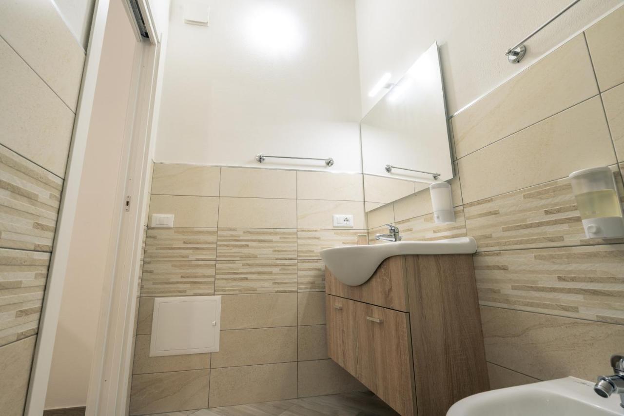 Domoblu Camere In Centro Tortolì Exteriér fotografie