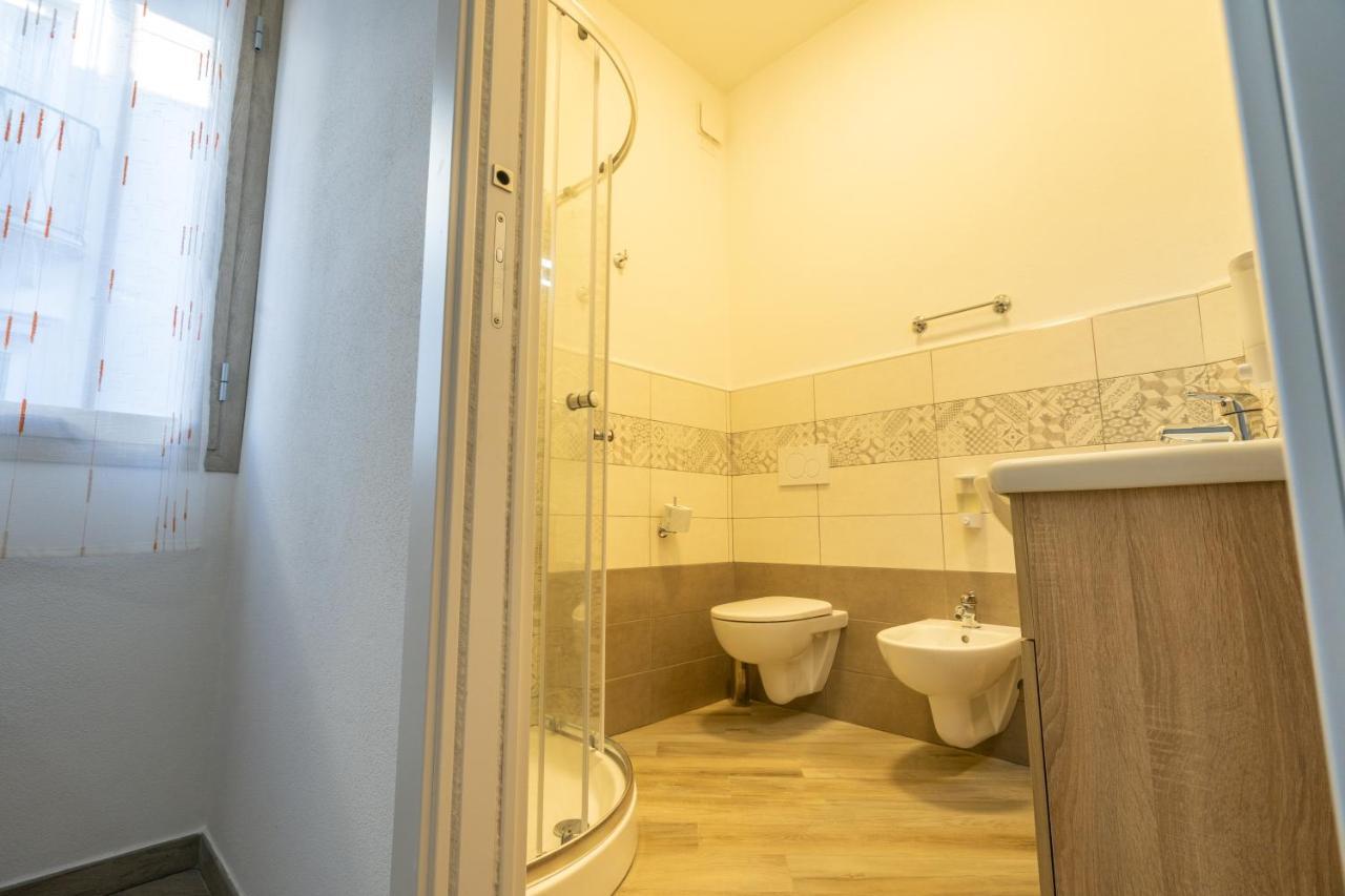 Domoblu Camere In Centro Tortolì Exteriér fotografie